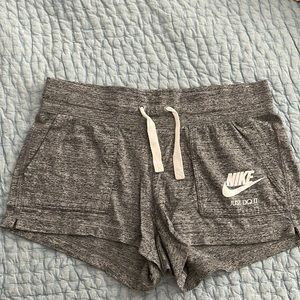 Nike women’s athletic shorts medium